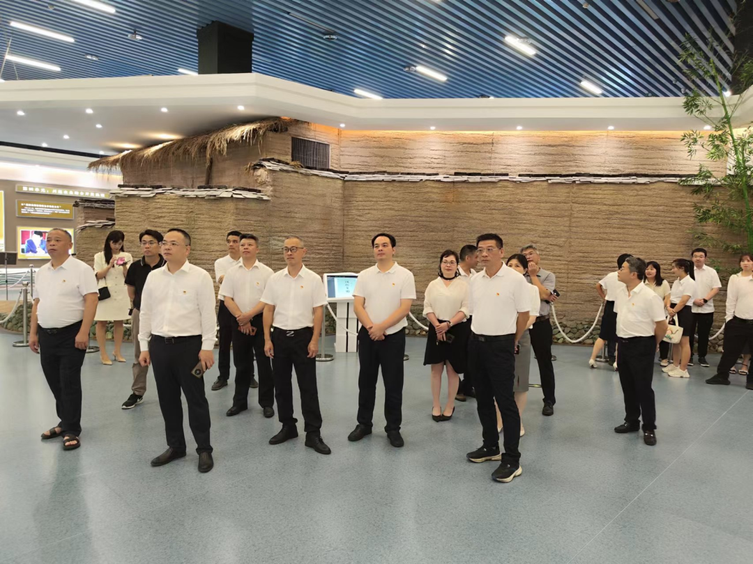 宁德市众彩网公司党委主题教育念书班开班并开展现场教学